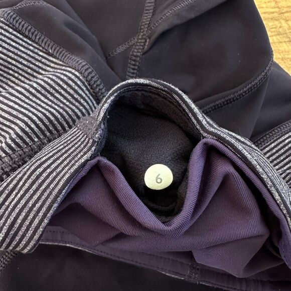 NEW Lululemon purple 34” leggings - Picture 9 of 11